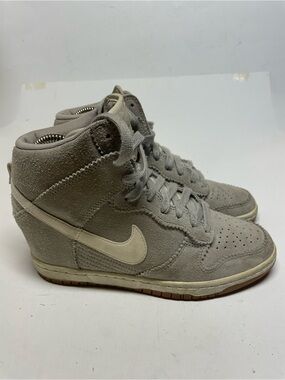 Nike Dunk Sky High Pale Grey Sail Suede 528899-003 Size US 7.5 Wedge Sneaker